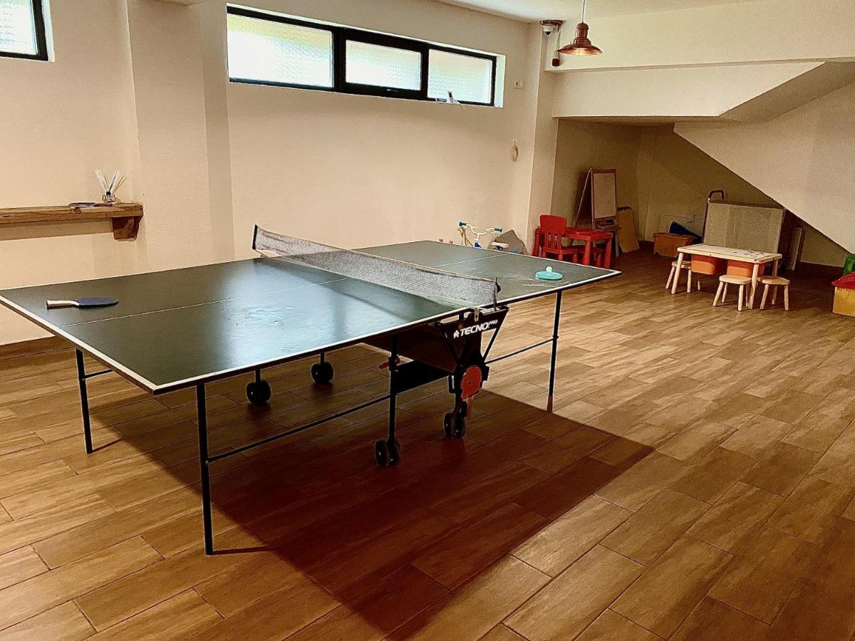 Casa Lazaroiu 3* קורטאה דה ארגס