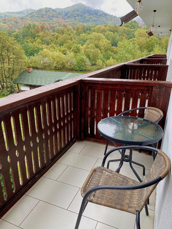 Casa Lazaroiu 3* Curtea de Argeş